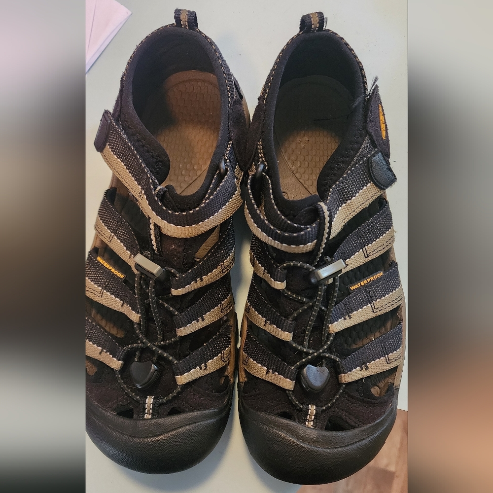 Keen sandals